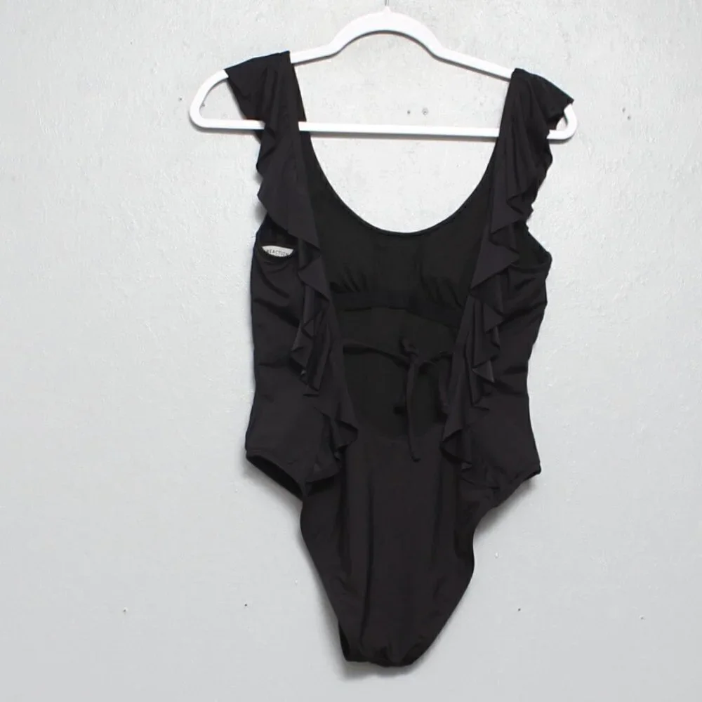 Kenneth Cole Reaction great minimal